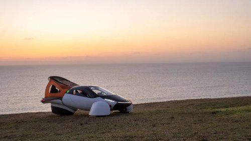 This Solar EV Claims Up to 1,000 Miles of Range and Adds 40 Miles a Day