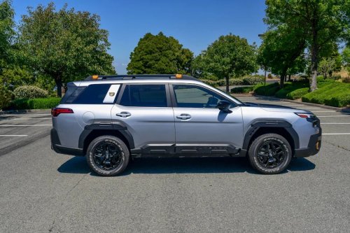 2026 Subaru Outback Touring vs. Wilderness: Which $45K Mid-Tier is the Smarter Buy?