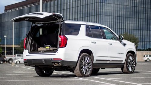 I drove the GMC Yukon Denali and Chevrolet Tahoe for a week — here’s the massive 3-row SUV I recommend