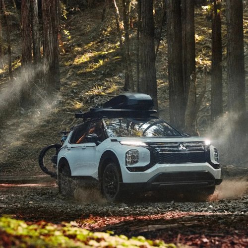 Mitsubishi Is Gearing Up to Take On Toyota and Subaru in the Soft-Roader SUV Wars
