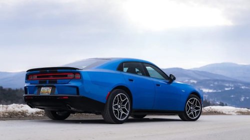 Dodge, Dodge Charger, Dodge Reintroduces Power Dollars — Pays 2026 Charger Sixpack Buyers 10 Bucks Per HP