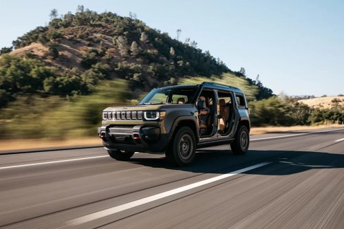 2026 Jeep Recon EV Scopes Out a Market that May Not Exist