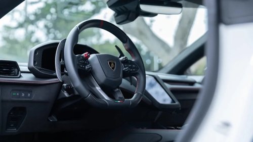 Lamborghini, SuperCar, Lamborghini’s Most Patriotic Supercar Is Back After 15 Years