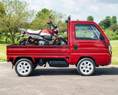 This Small and Affordable Honda Truck-Moto Pair Proves Less Is More