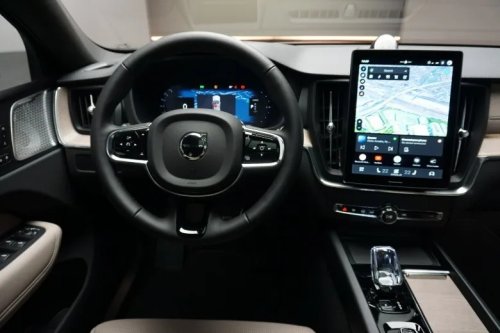 2028 Volvo XC60 Gets A Chiseled Facelift With More EV Range Than Any Other Plug-In Hybrid