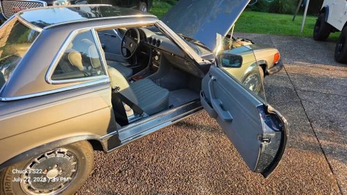 Mercedes-Benz, 1984 Mercedes-Benz 380SL For Sale