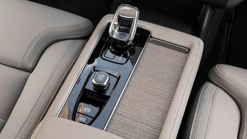 2026 Volvo XC90 vs 2026 Infiniti QX60: I Drove Both Three-Row Luxury SUVs—Here's My Honest Comparison Review