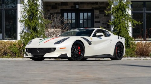 Ferrari, Two Ferrari Icons Steal the Spotlight at Mecum's Monterey 2026 Auction