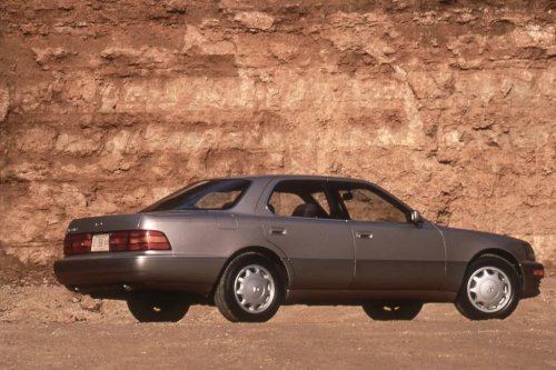 A Photo Tour of the 1993 Luxury Sedan Comparison Test