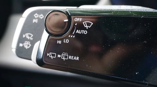 Audi, Audi Q3, The New Audi Q3's Funky Turn Signal Stalk Is Actually Really Cool And Satisfying To Use