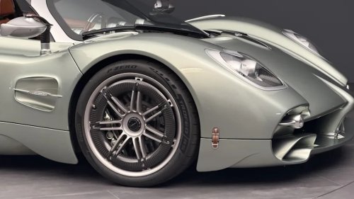 Pagani Utopia Roadster Review: Making Art From Rare Minerals