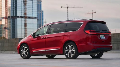 4 Family Minivans With Better Ratings Than The Chrysler Pacifica