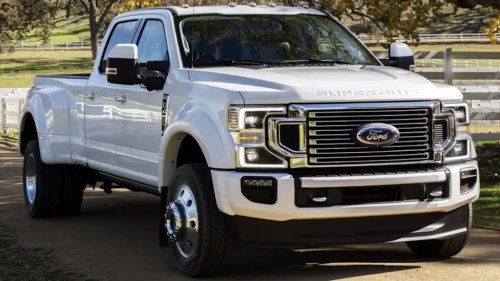 Ford Super Duty Could Make Godzilla V8 Standard For 2027