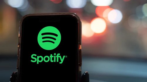 5 Apple CarPlay Apps Perfect For Audiobooks