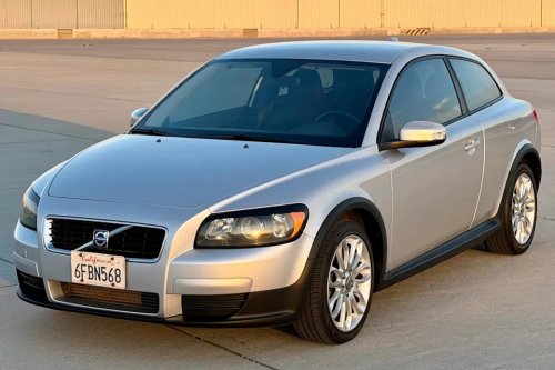 Volvo, Volvo's Love Affair With the Shooting Brake Lasted 40 Years