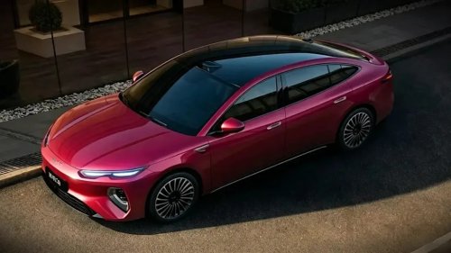 BYD’s New $29k Flagship EV Racked Up 65,000 Orders In 30 Hours