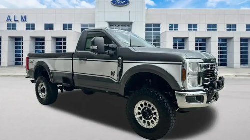 Ford, Ford Dealer Gives Trucks A Retro Flavor Before Selling Them