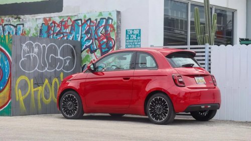 Fiat, What's It Like To Live With A (Mostly) Free Fiat 500e For Two Years? These YouTubers Found Out