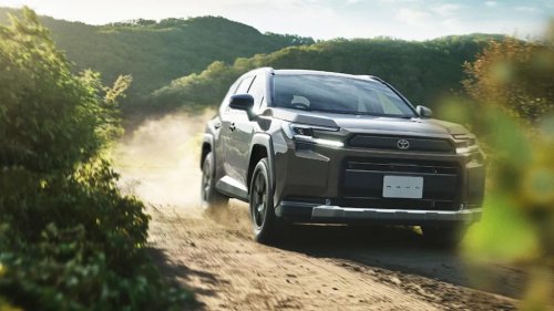 Toyota, Ford, Toyota May Finally Be Building A Ford Maverick Rival Based On The RAV4
