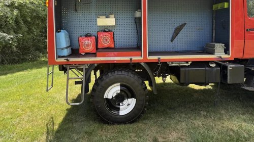 1987 Mercedes-Benz Unimog 1300L For Sale With Portal Axles, Triple Lockers, And Ex-Fire Service History