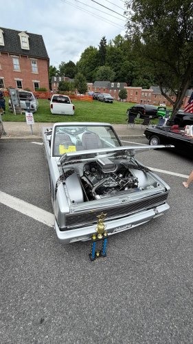 A Lowrider Meet Convinced Me: Enthusiasts Should Step Out of Their Comfort Zones
