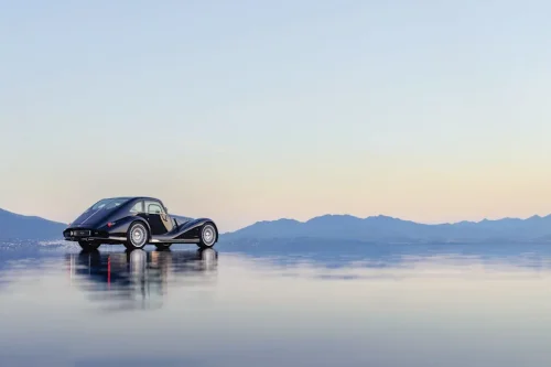Morgan, Morgan Creates Its First Coupe in Over a Decade, and It's Absolutely Gorgeous
