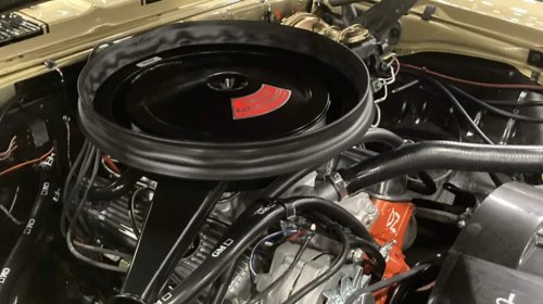 Why Some 1960s Muscle Cars Used Small Block V8s Instead Of Big Blocks