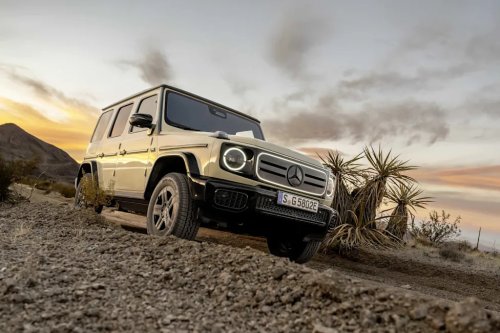 I fed the 829-page Mercedes G-Class manual to Claude and found 3 hidden features