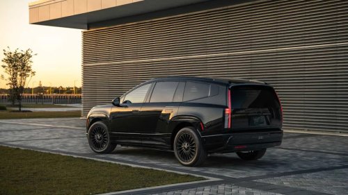 This Hyundai SUV makes luxury brands look overpriced