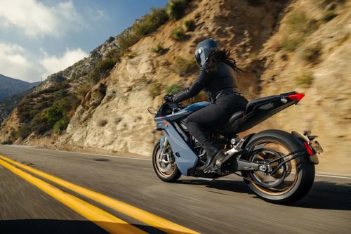 Zero SR/S Motorcycle Hums Down Electric Avenue