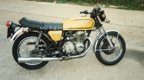 How Fast Can The Honda CB400F Go & Which Years Was The Classic Motorcycle Model Produced?