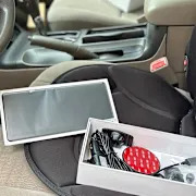 This Apple CarPlay Screen Gave a Classic Camry a Modern Tech Makeover