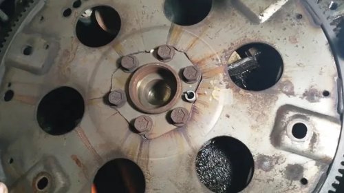 7 Rare Engine Issues And The Signs One Of Them Is Happening To You