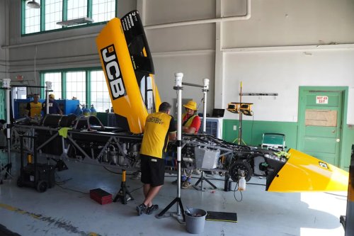 The JCB Hydromax Broke a Speed Record and I Was There to See It