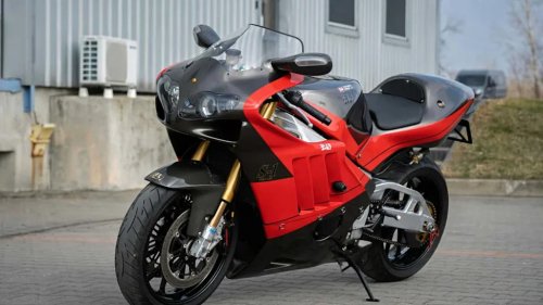 This Ultra-Rare Yoshimura Superbike Makes A Normal GSX-R1000 Look Basic