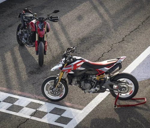 I Crashed Ducati's New Hypermotard V2—and Still Loved It