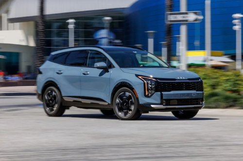 View Exterior Photos of the 2026 Kia Sportage Hybrid SX-Prestige