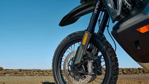 The CFMoto Ibex 950 Is an Adventure Motorcycle Aimed At the Big Dogs, But With an Introductory Price