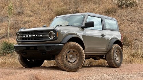 What's The Difference Between Ford Bronco Sasquatch And Raptor?