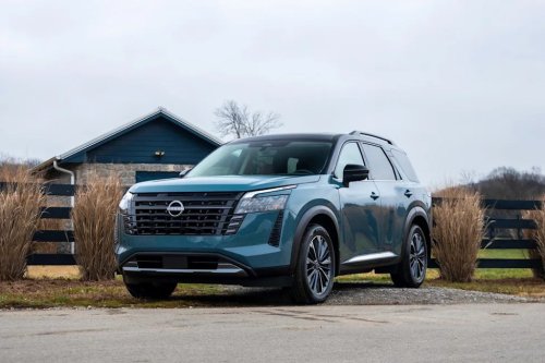 Top 10 Cheapest V6 Vehicles