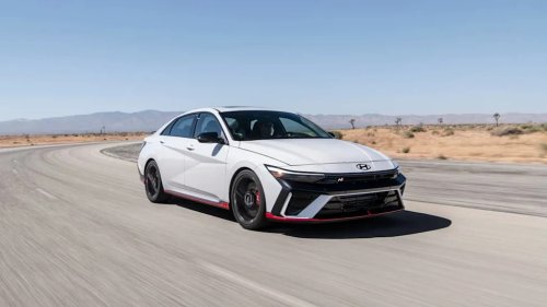 Hyundai, Hyundai Elantra, Honda, Honda Civic, Hyundai’s New Elantra Just Got Bigger Than A Honda Civic