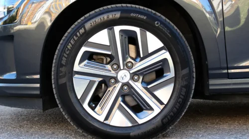 What Are The Benefits Of Using Alloy Wheels Over Steel?