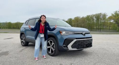 Here Are the 4 Best Small SUVs for Short Drivers, From a 5’0″ Reviewer