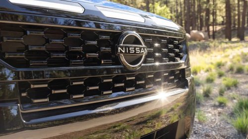 Nissan, Nissan Frontier, Nissan Could Bring Back The Manual Frontier If Buyers Show Up