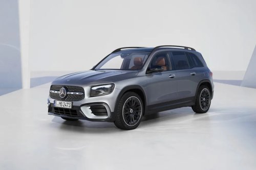 Mercedes-Benz, Mercedes-Benz Recalls 310K Cars That Could Potentially Roll Away, Thanks to a Faulty Door Switch