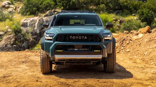 I Drove the 2026 Toyota 4Runner Trailhunter and Lexus GX Overtrail: They’re Closer Than You Think