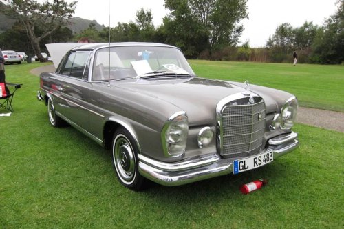 Someone Grafted the C63's Guts Onto a Mercedes-Benz W111 Coupe, and It's Spectacular