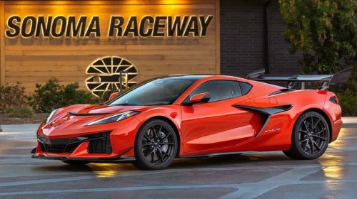 Is The C8 Corvette ZR1X Faster Than A Hellcat? Here's How Their HP & Speed Compare