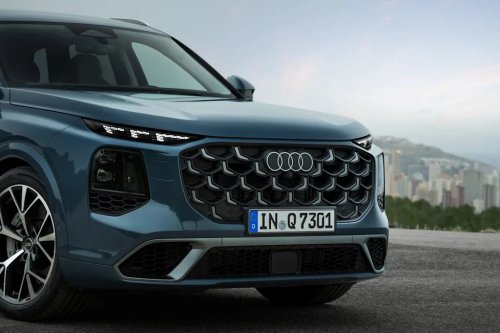 See Exterior Pics of the 2027 Audi Q7