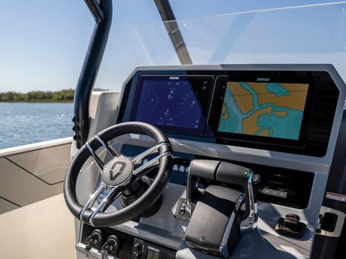 Boat Test: 2026 Navan T30